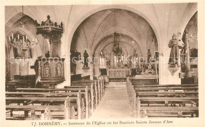 Domremy-la-Pucelle Vosges Intérieur de l'Eglise où fut baptisée S