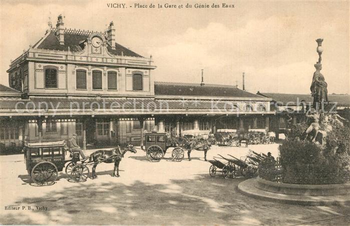 Vichy Allier Place de la Gare et du Génie des Eaux