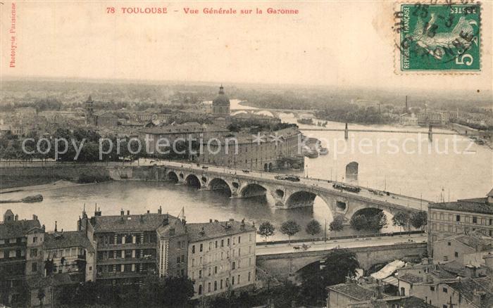 Toulouse Haute-Garonne Vue generale sur la Garonne