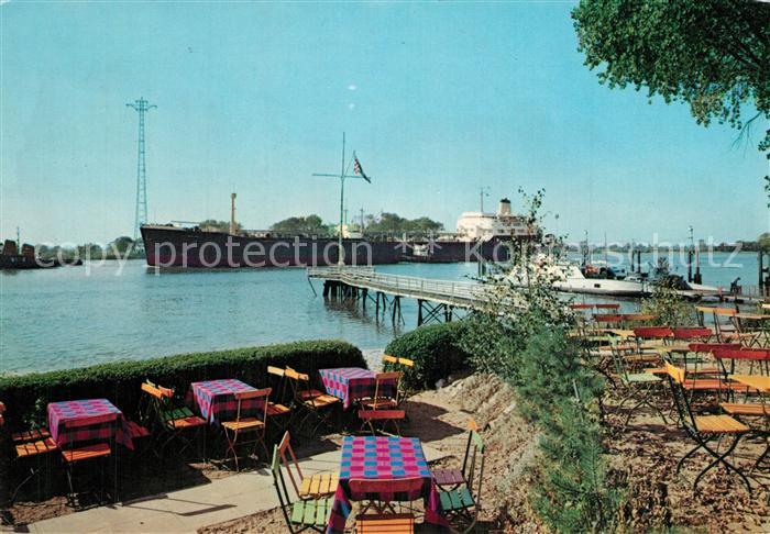 Farge Faehrhaus Meyer Terrasse Dampfer