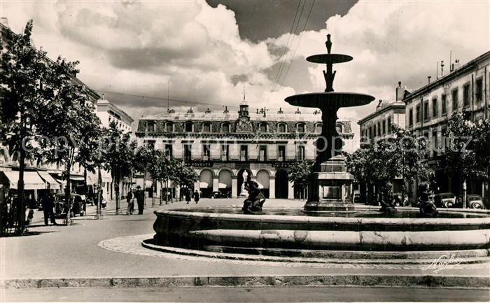 Castres Tarn Place Nationale Fontaine