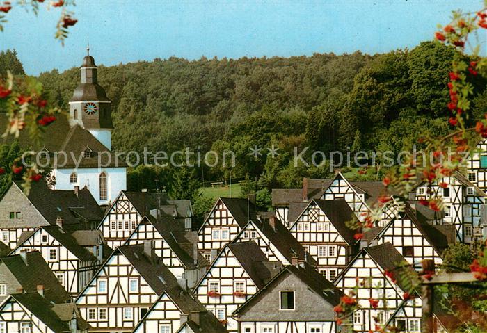 Freudenberg Westfalen Altstadt mit Kirche Fachwerkhaeuser