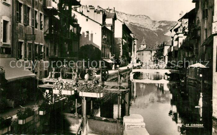 Annecy Haute-Savoie Sur le canal du Thiou