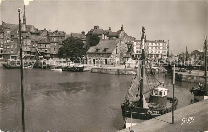 Honfleur Vieux Bassin Lieutenance