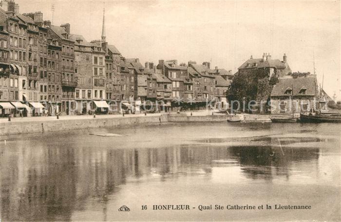 Honfleur Quai Ste Catherine Lieutenance