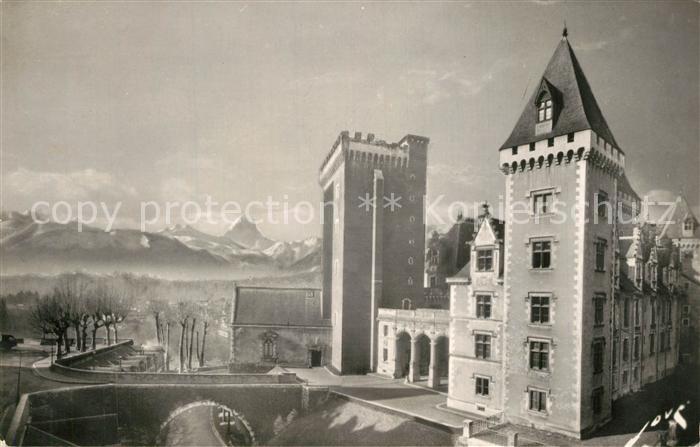 Pau 64 Le Chateau la Chapelle