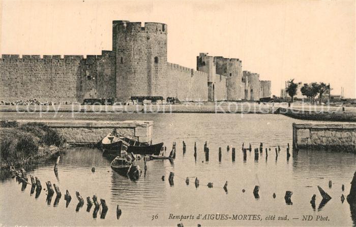 Aigues-Mortes Gard Remparts