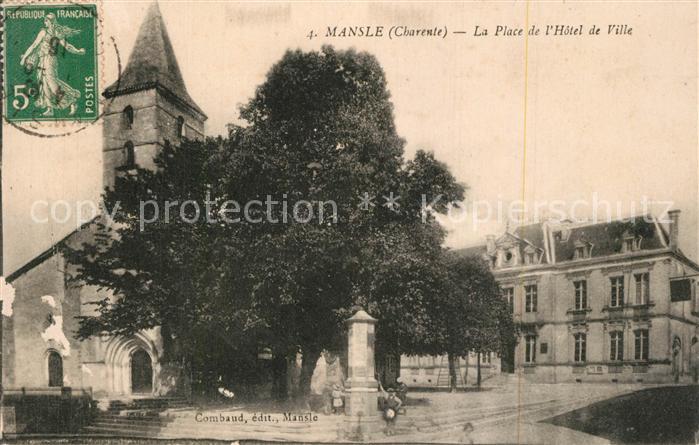 Mansle La Place de l’Hotel de Ville