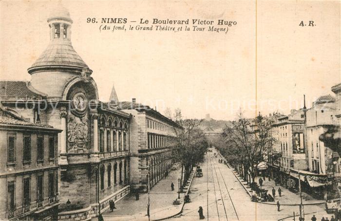 Nimes Le Boulevard Victor Hugo Grand Theatre