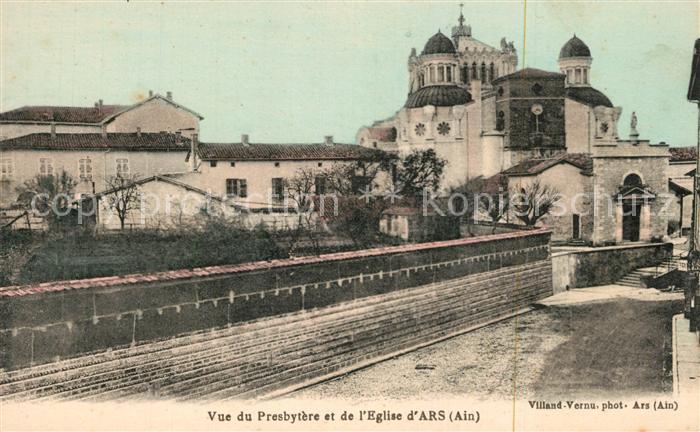 Ars Ain Vue du Presbytere et de l’Eglise