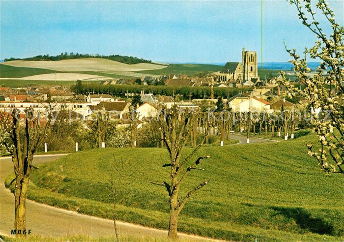 Sezanne Eglise St Denis ave sa tour Renaissance