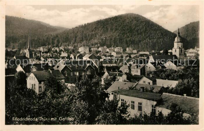 Bad Friedrichroda Stadtbild mit Kirche und Berg Gottlob