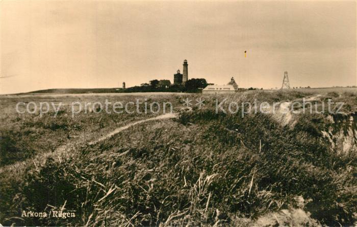 Arkona Blick ueber die Duenen zum Leuchtturm