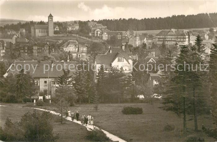 Oberhof Thueringen Ortsansicht mit Kirche Luftkurort Wintersportplatz