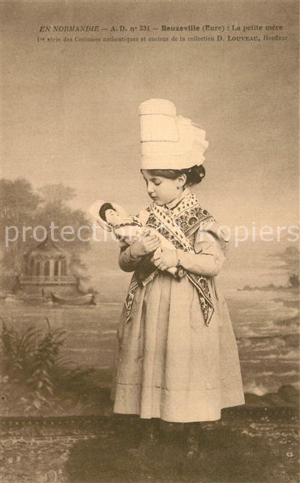 Beuzeville La petite m?re