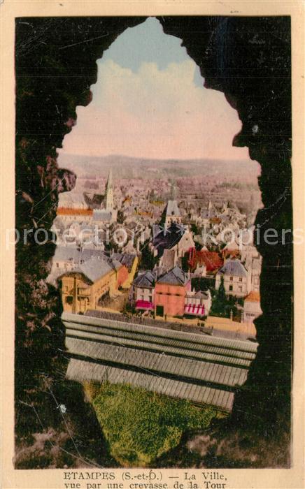 Etampes Vue ar une crevasse de la Tour