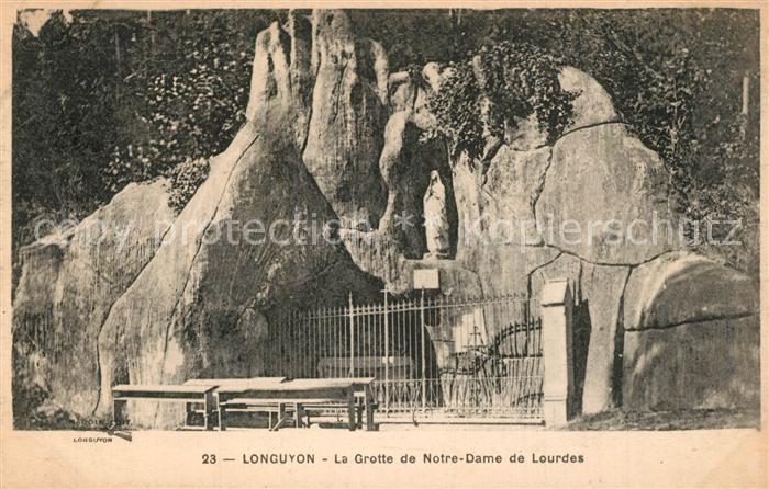 Longuyon La Grotte de Notre Dame de Lourdes