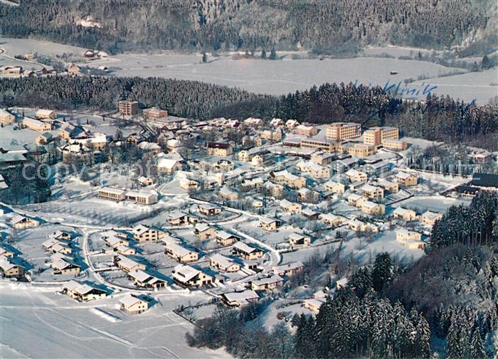 Neutrauchburg Heilklimatischer Kurort im Winter Fliegeraufnahme
