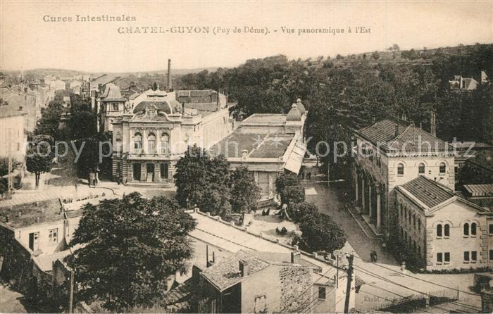 Chatel-Guyon Vue panoramique a l'Est