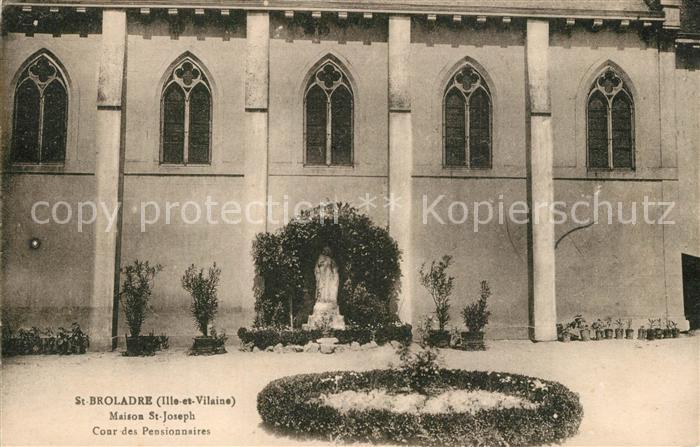 Saint-Broladre Maison St Joseph Cour des Pensionnaires