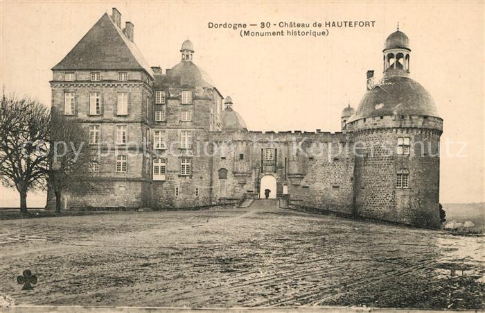 Dordogne Chateau de Hautefort