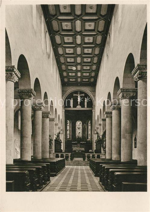 Regensburg Kirche des ehemaligen Schottenklosters Mittelschiff