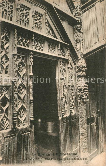 Morlaix Bas d_un escalier de la grande rue