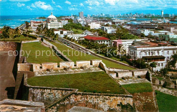 San Juan Puerto Rico Antiguas murallas de El Castillo San Cristobal Ciudad de Sa