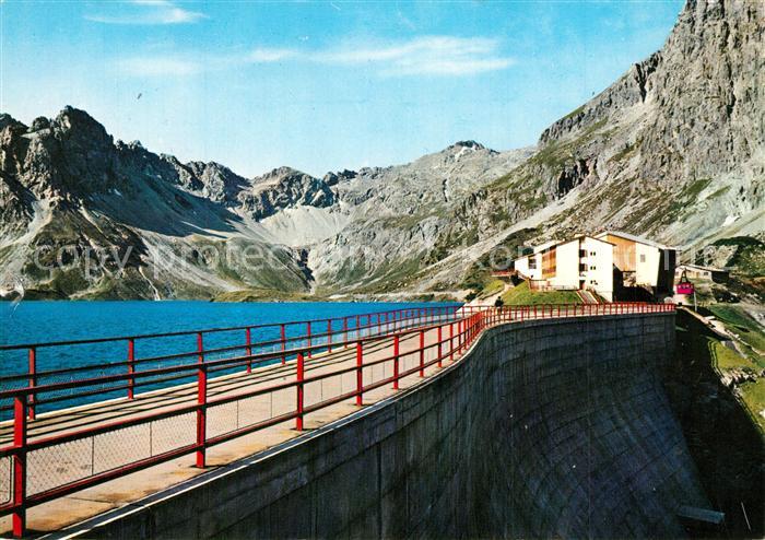 Luenersee Vorarlberg Staumauer Stausee mit Douglashuette Alpen