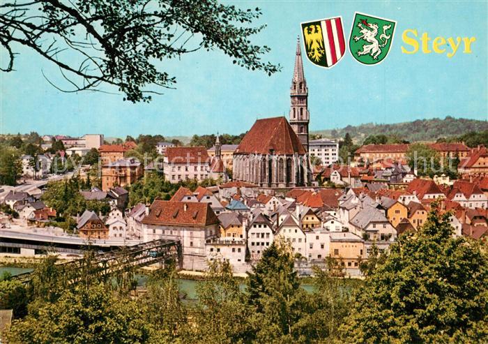 Steyr Enns Oberoesterreich Blick auf Stadtpfarrkirche und Ennskai
