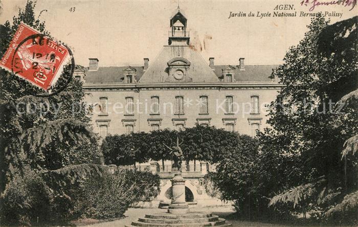 Agen Lot et Garonne Jardin du Lycee National Bernard Palissy