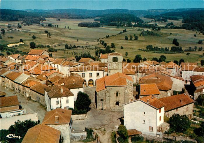 Champagnac-le-Vieux Vue aerienne Le centre du bourg et l'Eg
