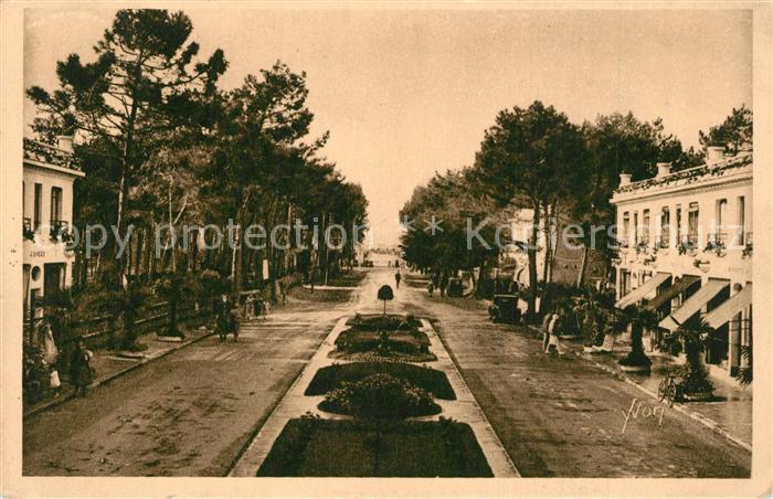 La Baule sur Mer Rue Pav