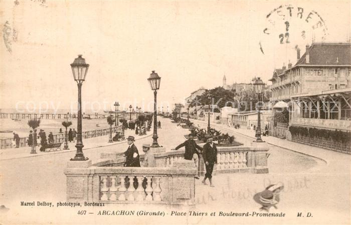 Arcachon Gironde Place Thiers et Boulevard Promenade