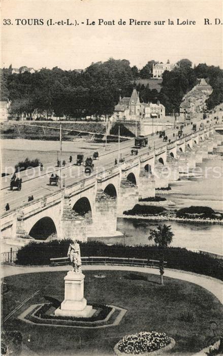 Tours Indre-et-Loire Pont de Pierre sur la Loire