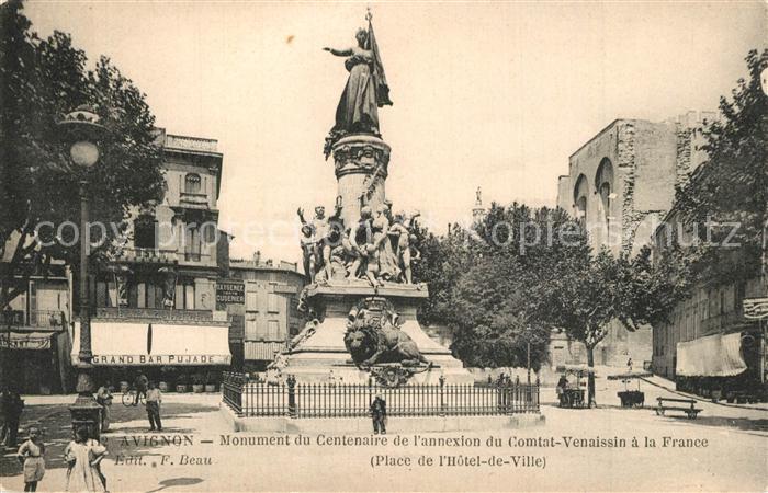 Avignon Vaucluse Monument du Centenaire de L annexion Hotel de Ville