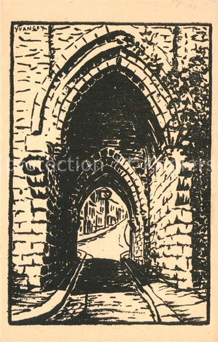 Dinan 22 Exterieur de la porte du Jerznal