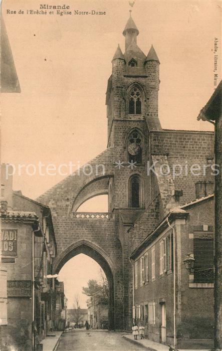 Mirande Rue de l’Eveche et Eglise Notre Dame
