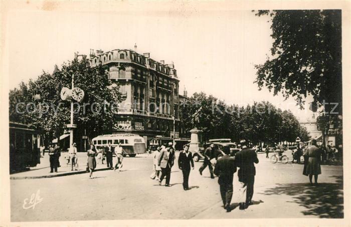 Toulouse Haute-Garonne Carrefour Boulevard Strasbourg Place Jeanne d Arc