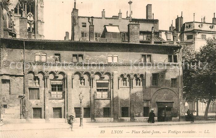 Lyon France Place Saint Jean Vestiges romains