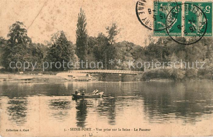 Seine-Port Vue prise sur la Seine Le Passeur