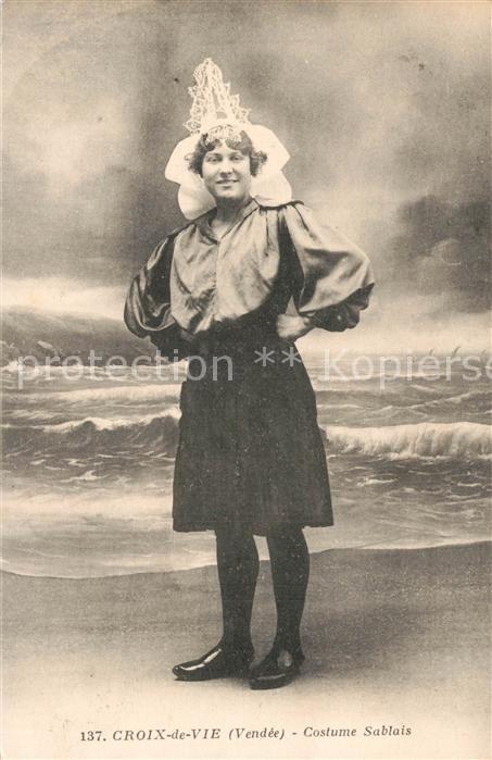 Croix de Vie Vendee Costume Sablais Trachten