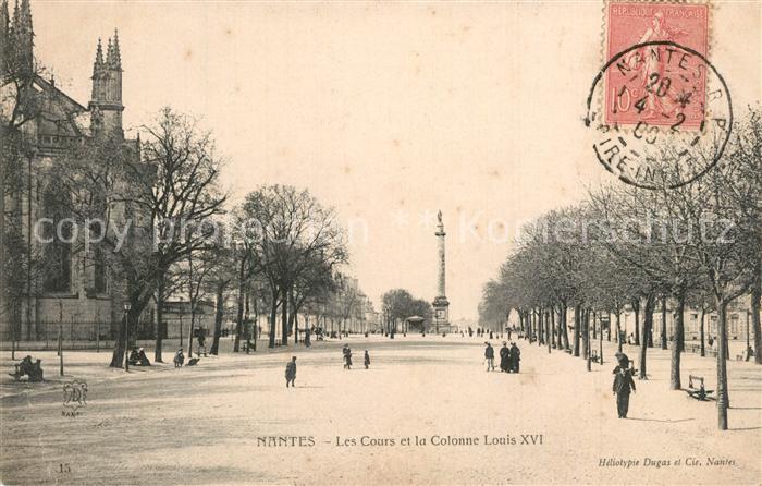 Nantes Loire Atlantique Les Cours et la Colonne Louis XVI