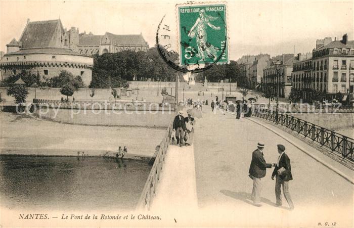 Nantes Loire Atlantique Pont de la Rotonde et le Chateau