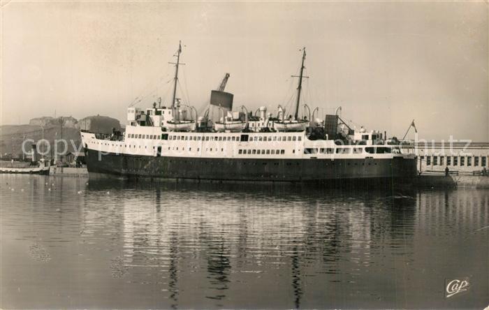 Saint-Malo 35 Vapeur Le Falaise a quai