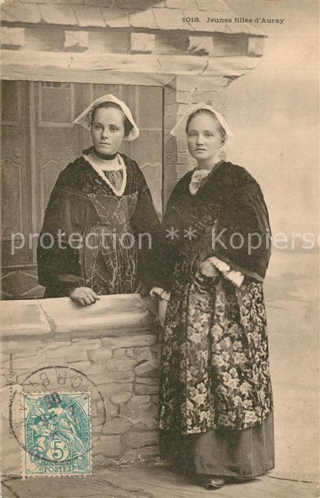 Auray Jeunes filles Costumes Trachten