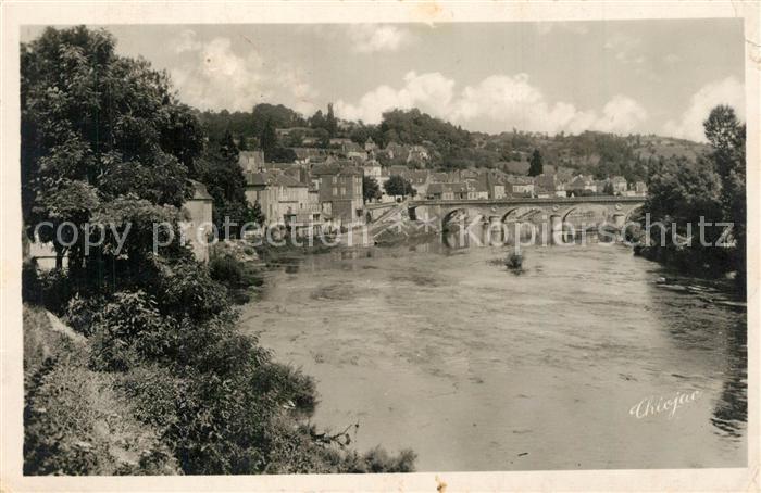 Le Bugue La Vézère et le pont vus des Côteux