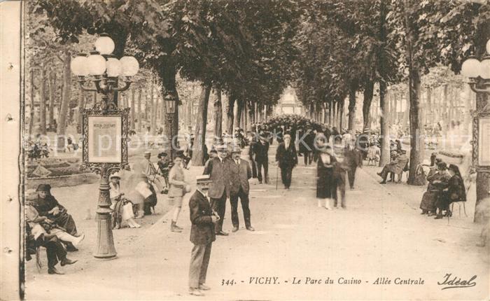 Vichy Allier Parc du Casino Allée Centrale