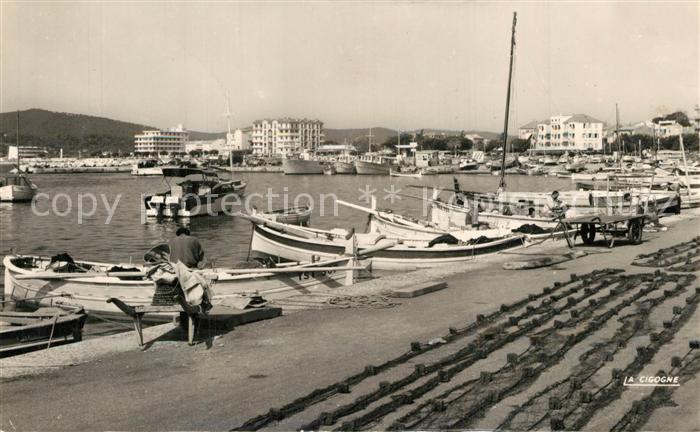 Le Lavandou Le port Bateaux