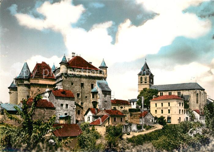 Lacapelle-Marival Chateau Eglise